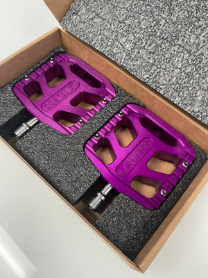 Lawless Cycles "Big Dog" pedal set - 9/16"