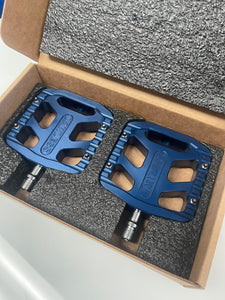 Lawless Cycles "Big Dog" pedal set - 9/16"